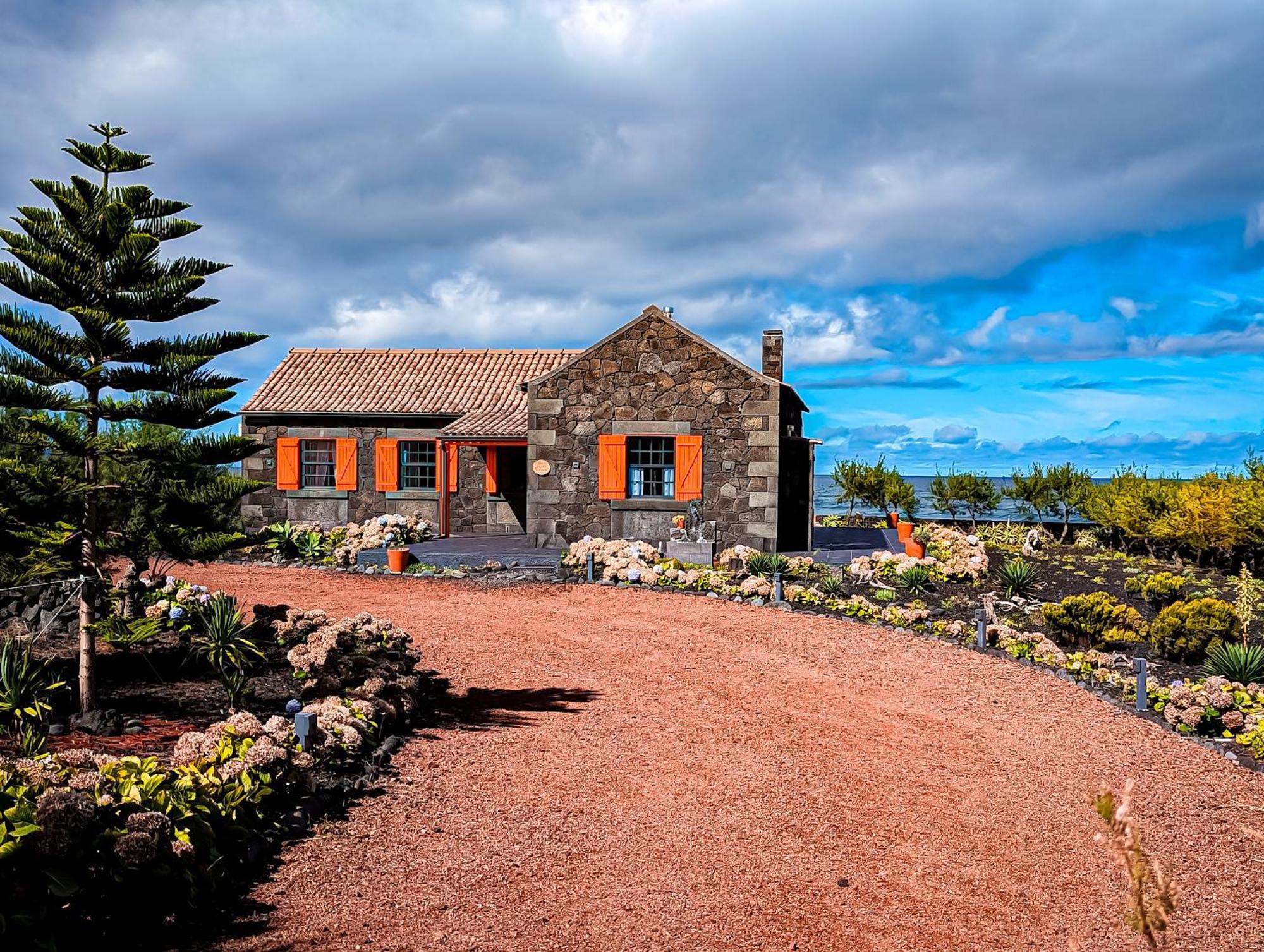 Casa Baleia Laranja Ocean-Front Villa Madalena  Eksteriør billede