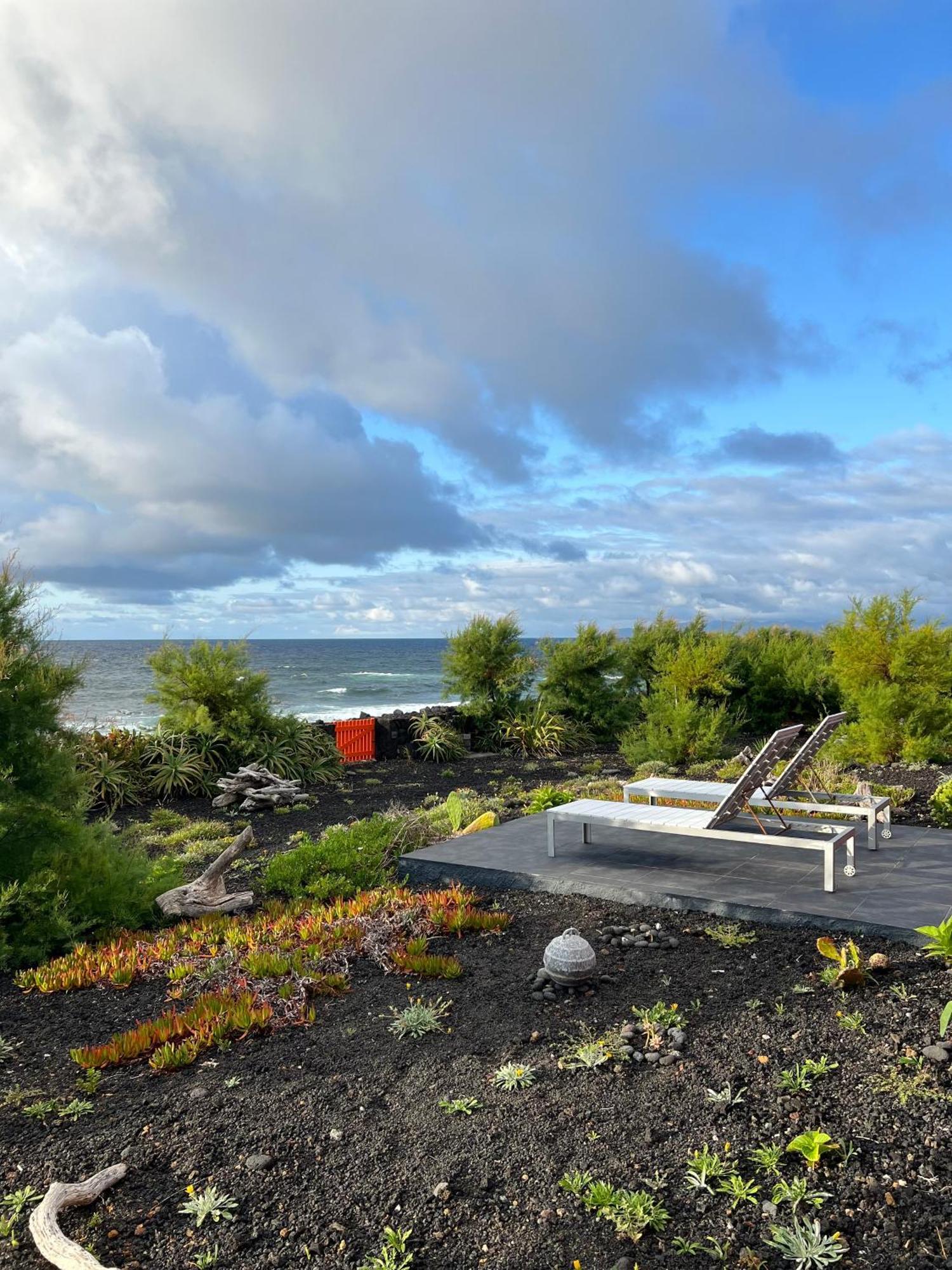 Casa Baleia Laranja Ocean-Front Villa Madalena  Eksteriør billede