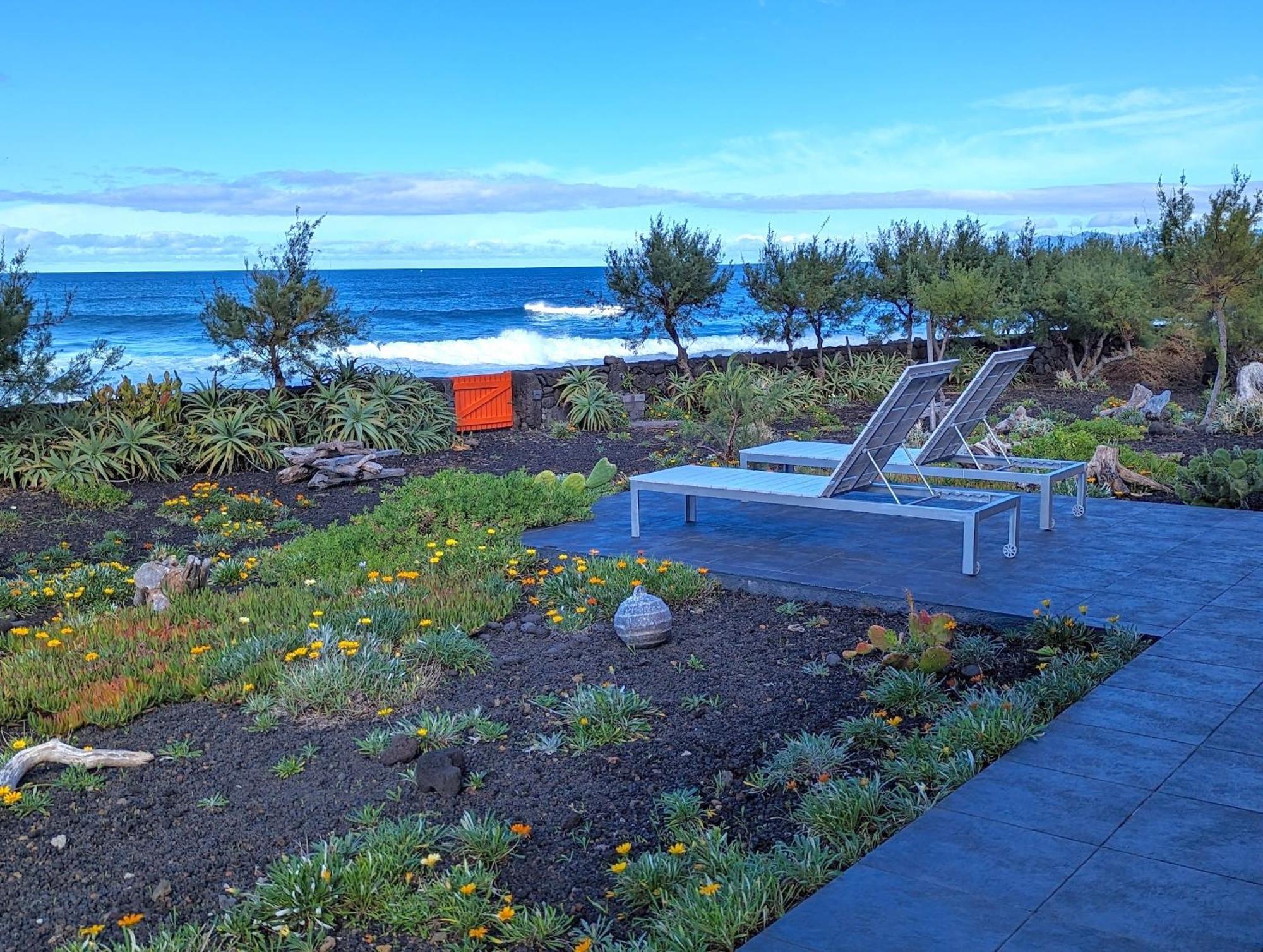 Casa Baleia Laranja Ocean-Front Villa Madalena  Eksteriør billede