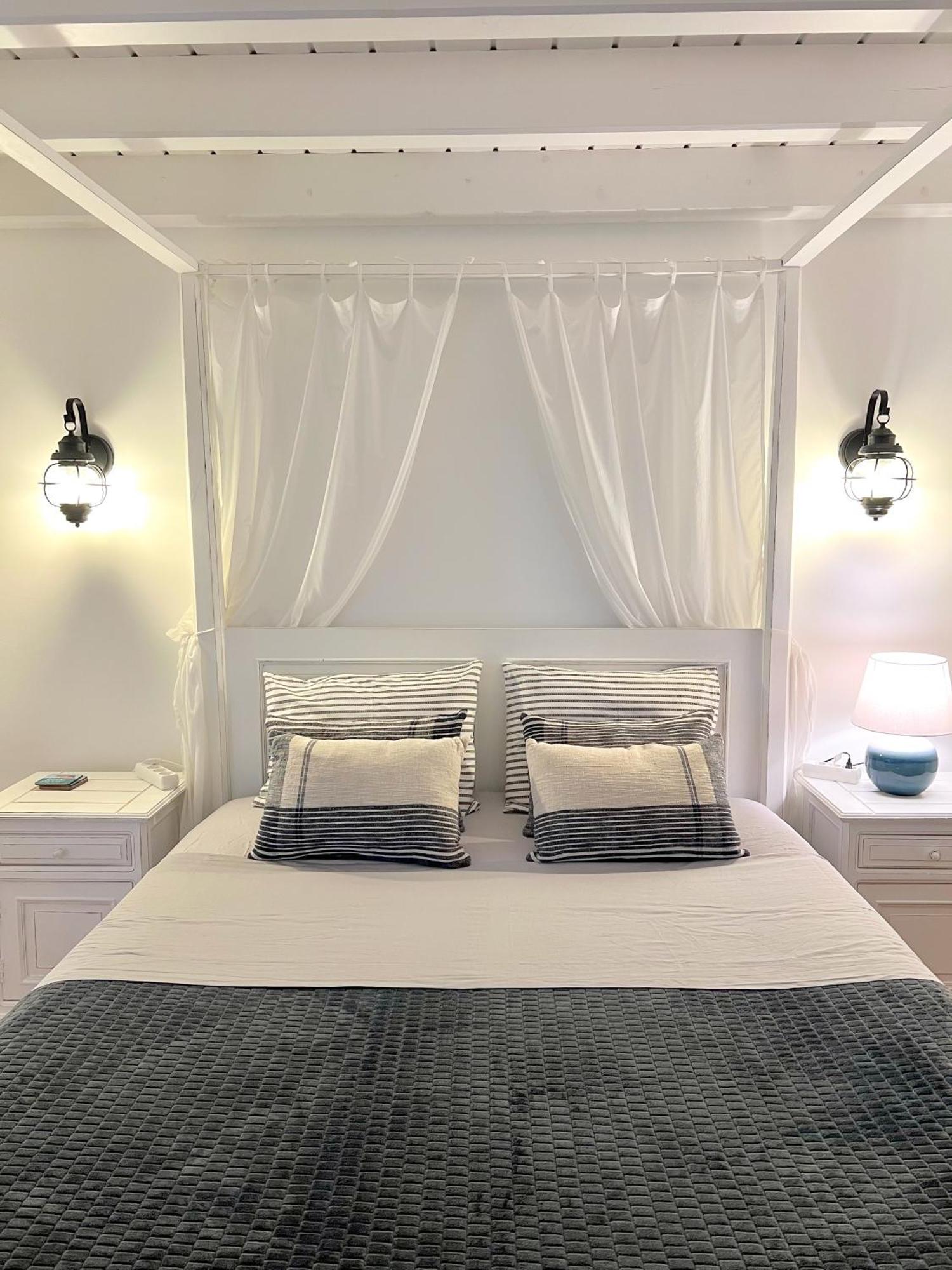Casa Baleia Laranja Ocean-Front Villa Madalena  Eksteriør billede