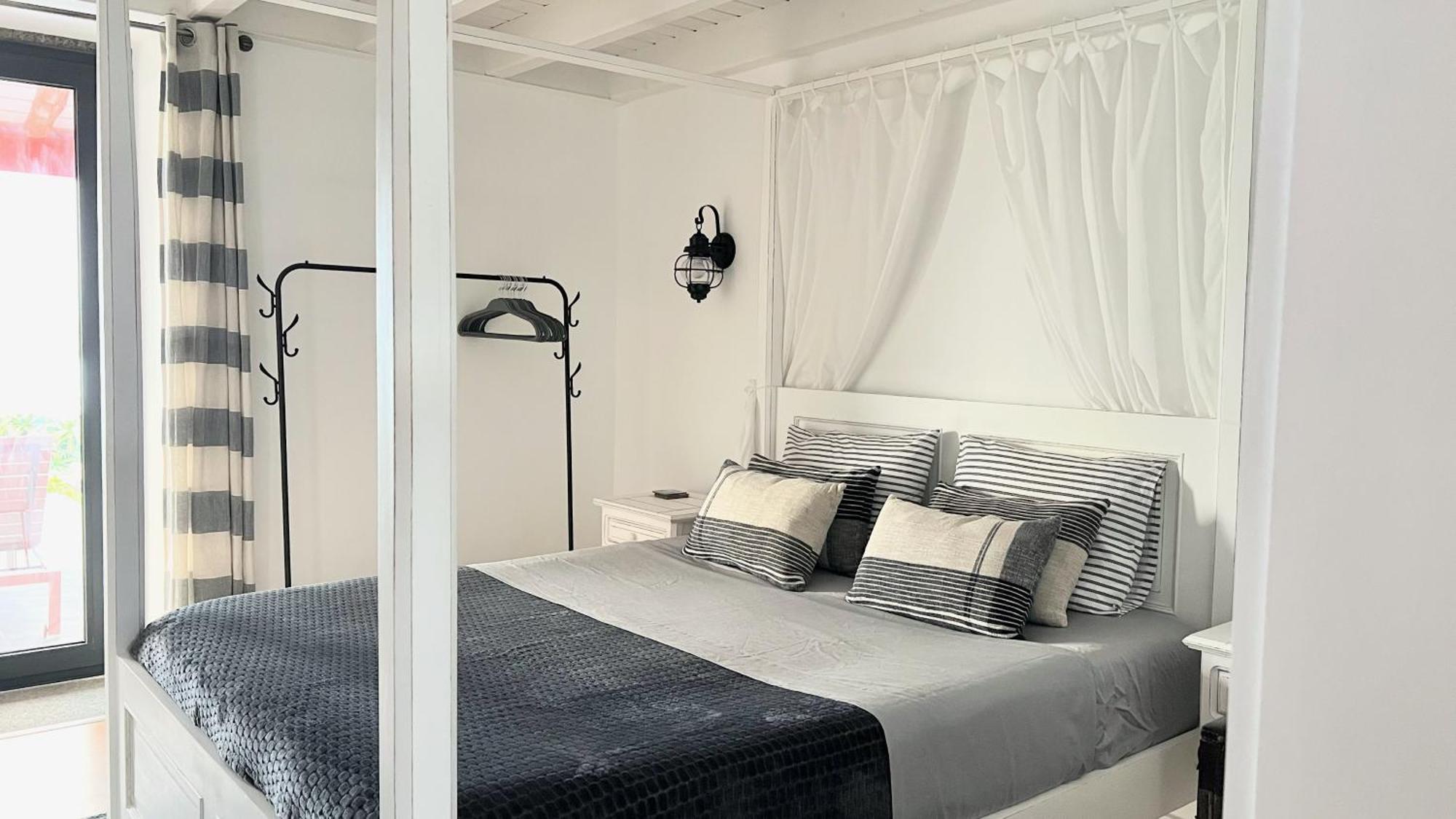 Casa Baleia Laranja Ocean-Front Villa Madalena  Eksteriør billede